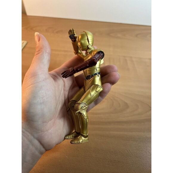 Star Wars The Force Awakens Action Figure The Black Series Wave 8 - C-3PO - Picture 7 of 8